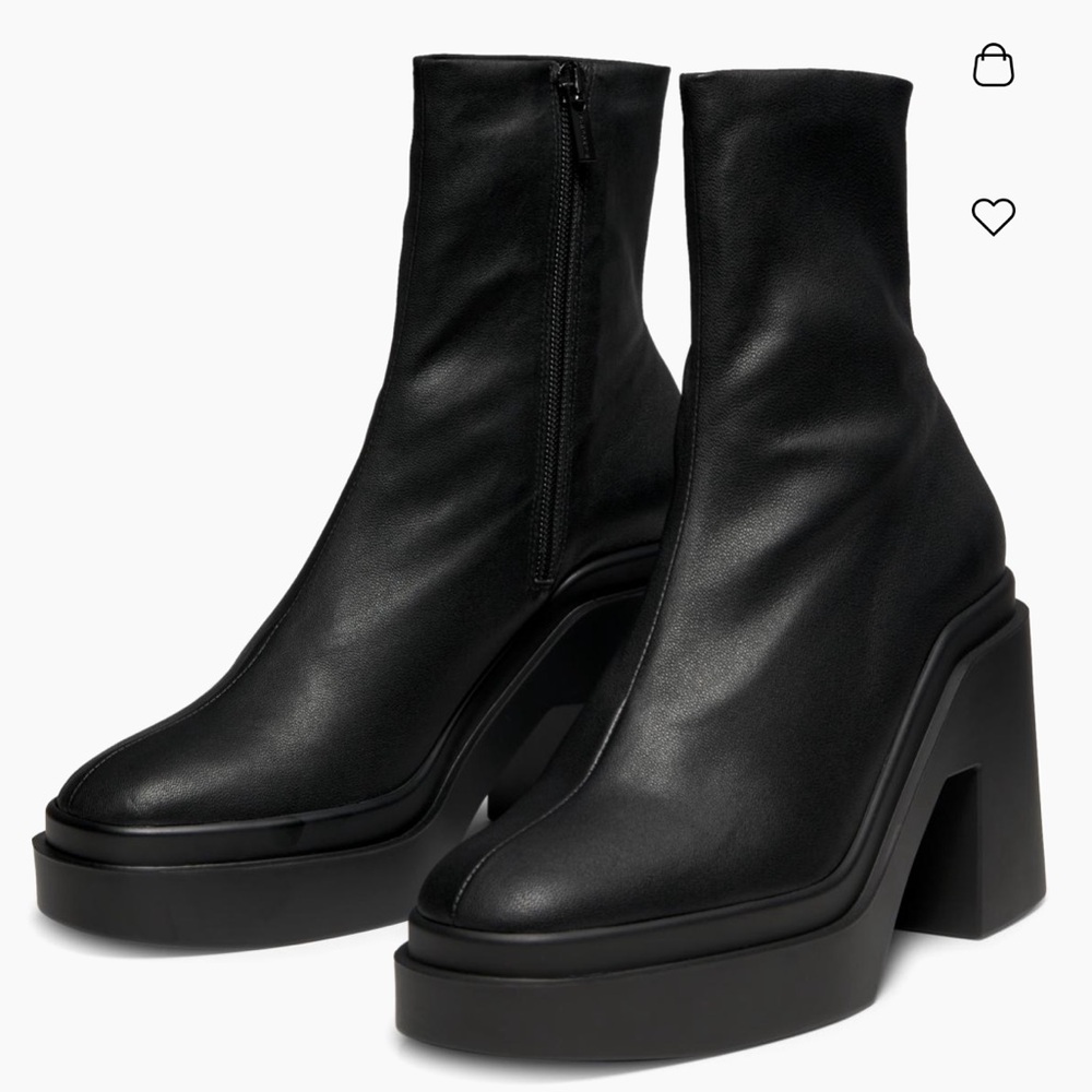 Clergerie stretch Black Leather Ankle Boots